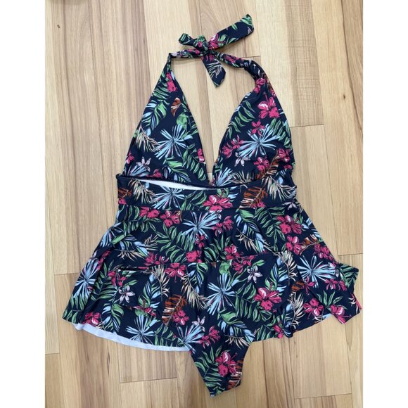 Womens Navy Hibiscus Print Halter Swim Set 2XL With Ruffle Detail & Tie Neck NEW - Picture 3 of 5